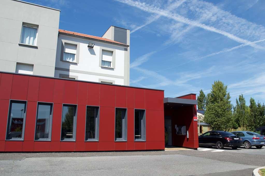 Hotel Akena Aeroport Charles De Gaulle - Saint Witz Exterior foto